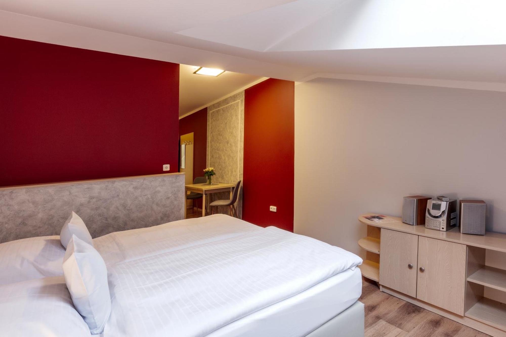 Penzion Pohoda Trutnov Exteriör bild
