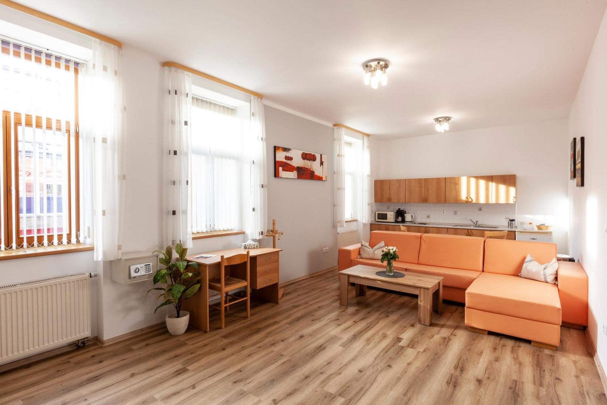 Penzion Pohoda Trutnov Exteriör bild