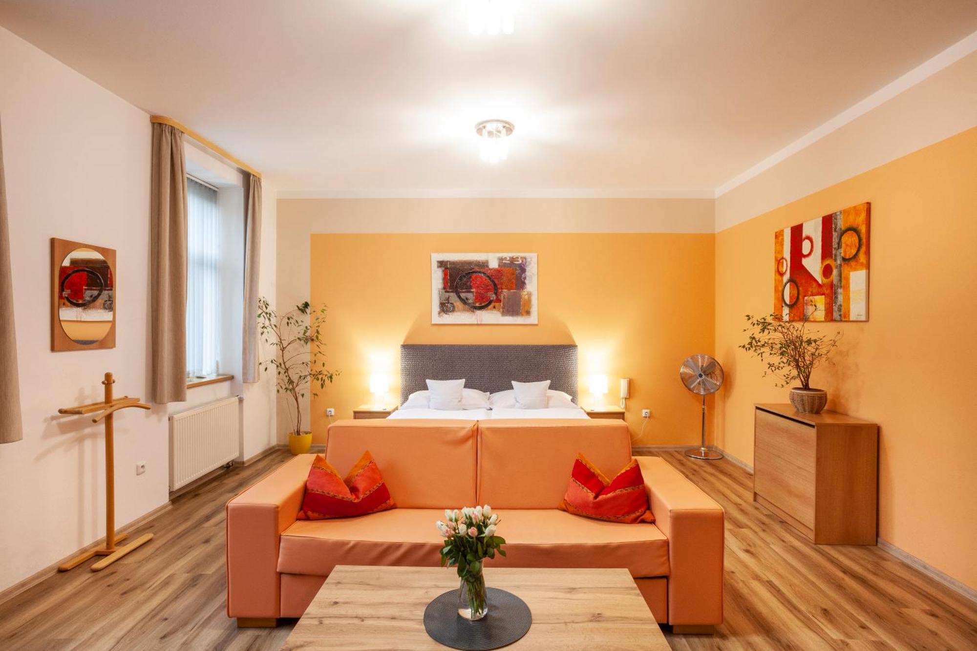 Penzion Pohoda Trutnov Exteriör bild